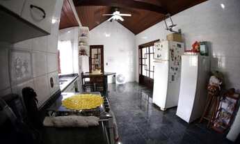 Imagem 3: Casa de 286 metros quadrados no bairro Aruã com 3 quartos