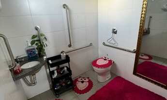 Imagem 3: Loja Porteira fechada