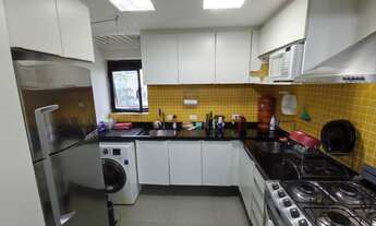 Imagem 4: Apartamento para aluguel e venda possui 60 metros quadrados com 1 quarto