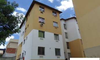 Imagem 2: F1081) Apartamento em Arsenal com 02 Quartos C/ Vaga - Fator Imóveis