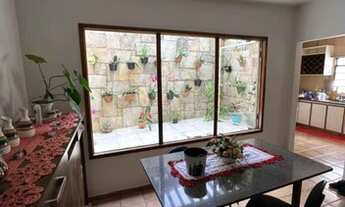 Imagem 6: Casa para venda com 200 metros quadrados com 3 quartos em Cidade Jardim - Uberlândia - MG