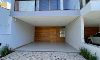 Imagem 2: Casa com acabamento diferenciado pronta para morar, localizada no Boa Vista- Novo Hamburg