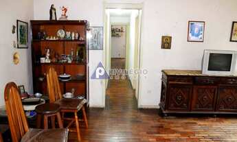 Imagem 2: Amplo apartamento de 3 quartos em Laranjeiras