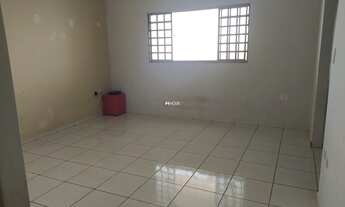 Imagem 6: UBERLÂNDIA - Casa Padrão - SANTA MÔNICA