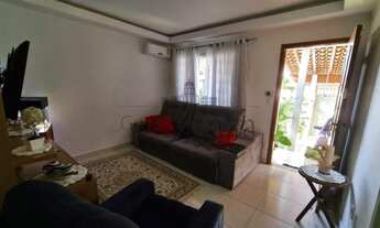 Imagem: Casa Térrea - 2 Dormitórios - 200m²