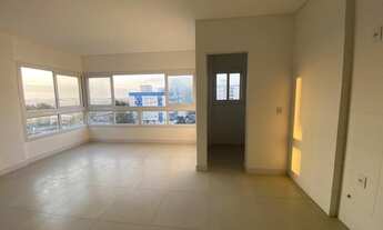 Imagem 3: 3 quartos novo de esquina! Ótima localização ao lado da Praça Flávio Boianovisky!