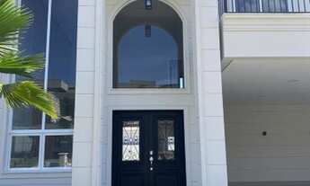 Imagem 3: Casa de condomínio sobrado para venda tem 291 metros quadrados com 4 quartos