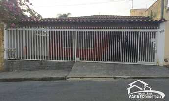 Imagem: Vendo casa em ótima localização no bairro