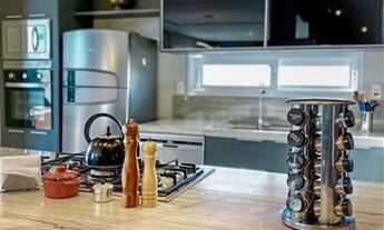 Imagem 5: Maravilhosa casa no R2 do Alphaville, 324m² de area construida, 4 suítes, 5 quartos