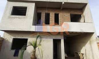 Imagem 6: Sobrado para Venda em Curitiba, Xaxim, 3 dormitórios, 1 suíte, 3 banheiros, 2 vagas