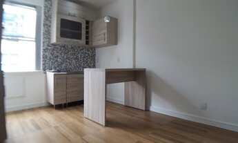 Imagem: Conjugado charmoso, todo reformado em Botafogo