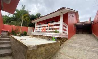 Imagem: Casa para aluguel com 3 quartos sendo 2