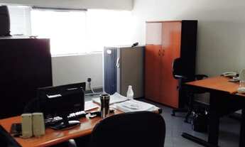 Imagem 2: Conjunto comercial com 30,m², 01 vaga , 01 WC, na Al. Santos, próximo estação Metro Brigad