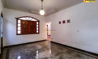 Imagem 3: Casa para aluguel, 4 quartos, 1 suíte, 4 vagas, Sidil - Divinópolis/MG