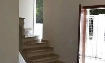 Imagem 2: Sobrado para Venda em Sorocaba, Jardim São Carlos, 2 dormitórios, 2 suítes, 3 banheiros, 2