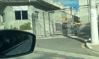 Imagem: Vendo lindo apto, terceiro andar em Osasco