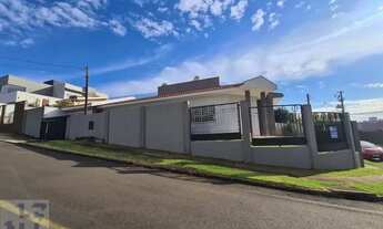 Imagem 4: Casa Residencial com 3 quartos para alugar por R$ 2100.00, 125.00 m2 - JARDIM PORTAL DO LA