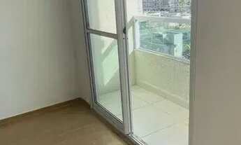 Imagem 2: Apartamento para venda tem 45 metros quadrados com 2 quartos em Centro - Lauro de Freitas