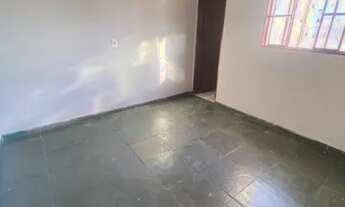 Imagem 3: Casa de fundos Casa com 1 dormitório