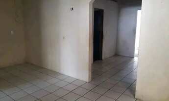 Imagem 3: Casa no centro de fortim