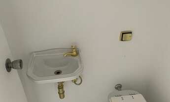 Imagem 6: APARTAMENTO REFORMADO