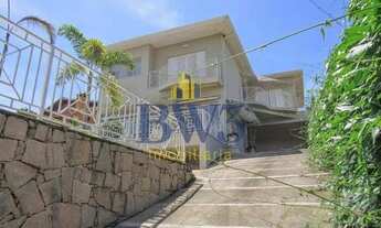 Imagem: Casa no condomínio Colinas do Ermirtage