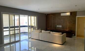 Imagem 2: Alugo lindo apto com 3 amplas suítes e 4 vagas no melhor do Itaim ha poucos passos do Pq d