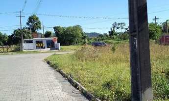 Imagem: Tereno de esquina