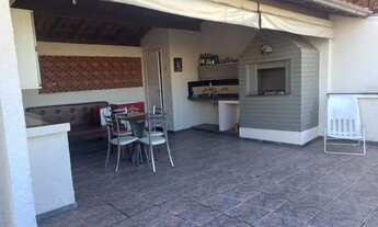 Imagem 7: Casa para venda com 320 metros quadrados com 5 quartos