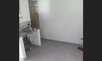 Imagem 3: CASA NO QUARENTENÁRIO SÃO<br>1 QUARTO COZINHA BANHEIRO ÁREA DE SERVIÇO<br&gt
