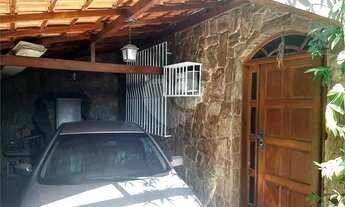 Imagem 3: Belíssima casa, frente de rua