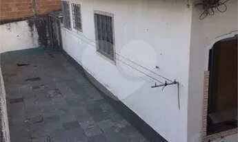 Imagem 6: Casa de fundos ampla, bem arejada [VP