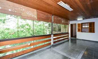 Imagem 7: Casa tipo para venda com 3 quartos, 395m²