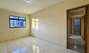 Imagem: Amplo 2/4 ao lado a UFJF