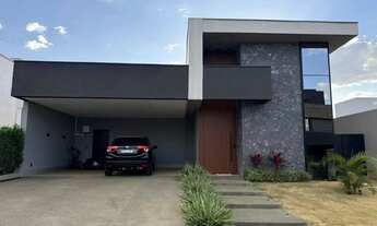 Imagem: Casa à venda no bairro Residencial Goiânia