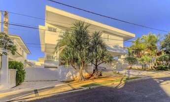 Imagem: Casa com 4 quartos à venda, 960 m² - Condomínio