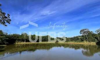 Imagem 4: Lote de 401,70m2 no Condomínio Lago Verde