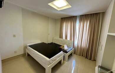 Imagem 8: Imóvel para aluguel com 350 metros quadrados com 4 quartos em Alphaville (Abrantes) - Cama