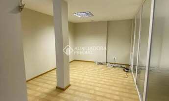 Imagem 7: Comercial no bairro Taruma