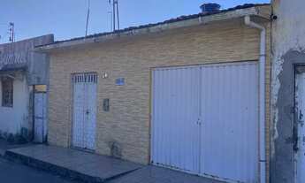 Imagem 3: VENDE-SE CASA Casa com 3 dormitórios