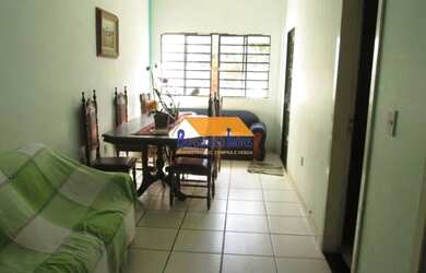 Imagem 2: Casa de 6 quartos no bairro São João Batista