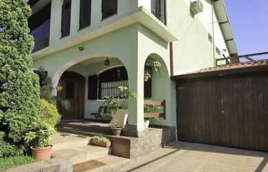 Imagem: Casa para Venda em Volta Redonda / RJ no