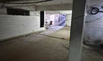 Imagem 2: Galpão/ Garagem com 250 M2 área nobre da Tijuca, aluguel ou venda