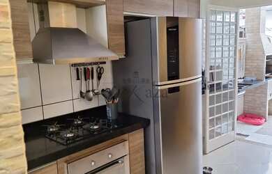 Imagem 6: Oportunidade - Casa Sobrado Geminada com Edícula - Jardim Portugal - 4 Dormitórios - 190m²