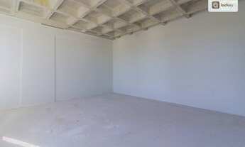 Imagem 4: Sala com 39m² Galpão / depósito com aluguel por R$1.700 /mês