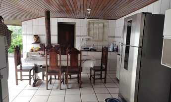 Imagem 7: Casa para venda possui 120 metros quadrados com 4 quartos em Jardim das Palmeiras - Cuiabá