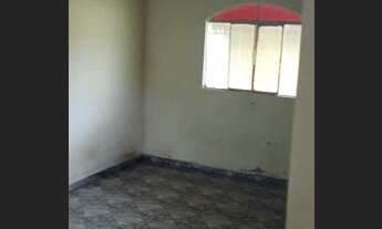 Imagem 6: Casa com um lote bem grande área plana