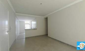 Imagem 2: Área privativa com três quartos, suíte e uma vaga de garagem no bairro Ana Lúcia