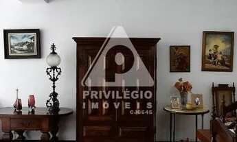 Imagem 5: 3 quartos 1 suite com vista ampla verde e lateral do Cristo. Impecavel. Armarios planejado