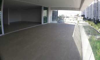 Imagem 2: Apartamento de 381 metros quadrados no bairro Barra da Tijuca com 4 quartos